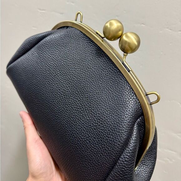 Black Togo Cowhide Leather Handmade Retro Style Kisslock Bag, Multi Use Style - Picture 13 of 16